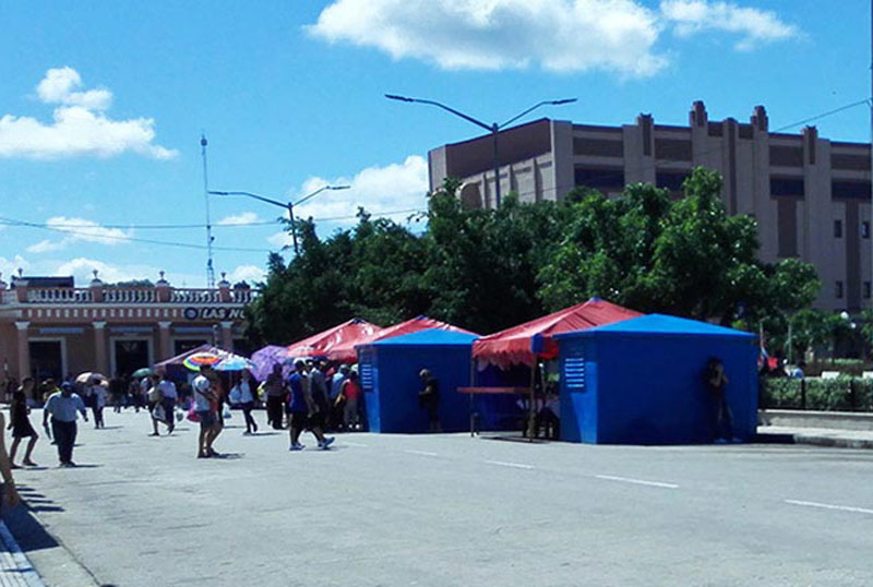 Feria comercial lisandra