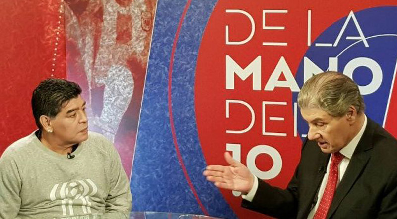 de la mano del diez Telesur