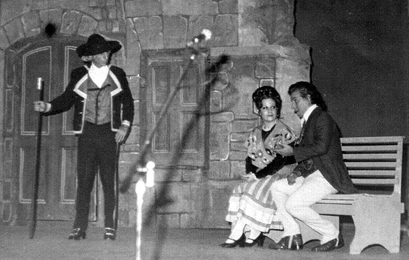 Náyade Proenza y Raúl Camayd en la zarzuela Los Gavilanes, 1982. lirico LOS GAVILANES 1982