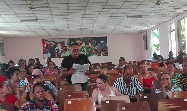 Foto: Radio Banes constitucion1