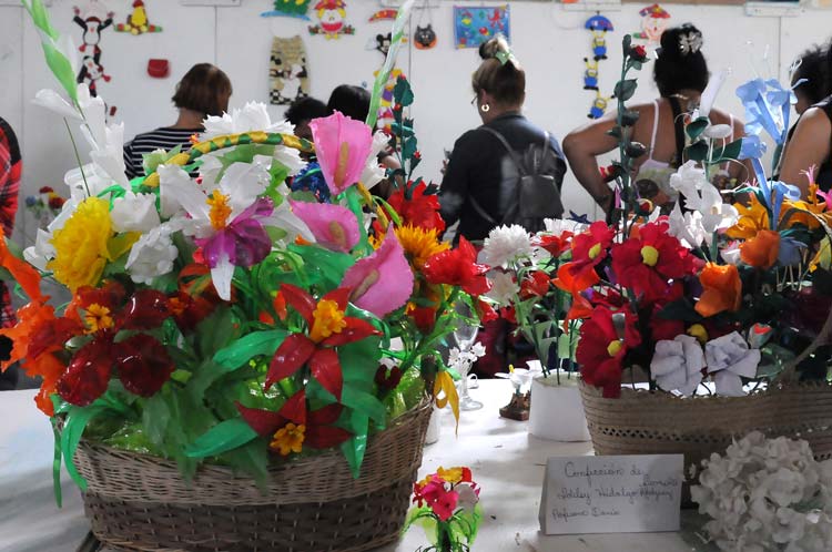 Academia de Artes Manuales Holguín