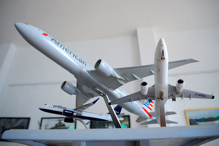Exposición de aviones en miniatura. Fotos: Carlos Rafael