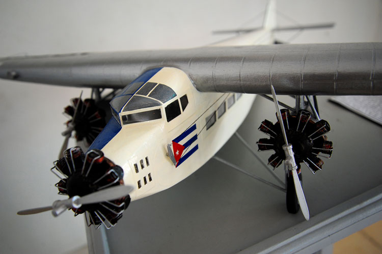 Exposición de aviones en miniatura. Fotos: Carlos Rafael
