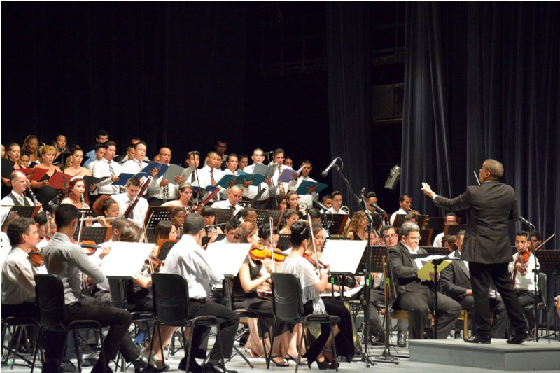 Orquesta Sinfónica de Holguín. Foto: Juan Pablo Carreras (ACN)