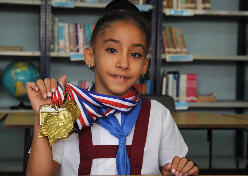Nina Campeona Gimnasia 2