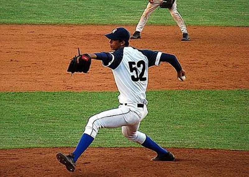El abridor Yusmel Velázquez trabajó cinco entradas frente los vueltabajeros. Foto: Reynaldo Cruz 59 serie Yusmel Velazquez