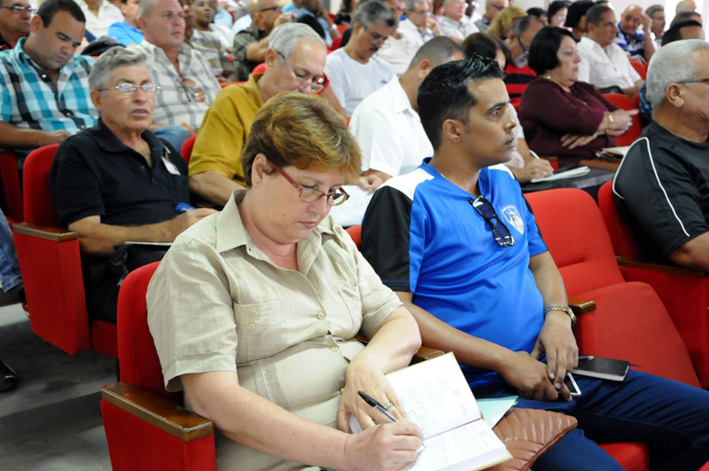 Reunion economia 03