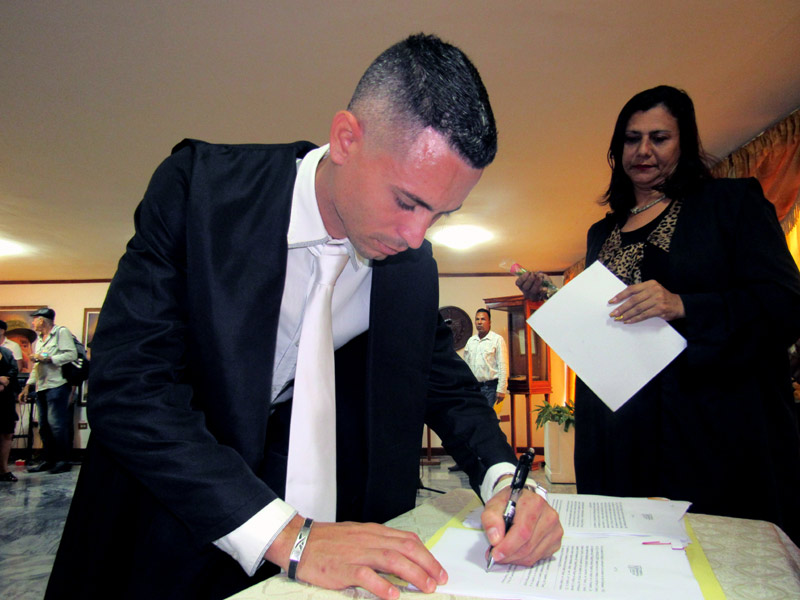 Tribunal aniv Firma
