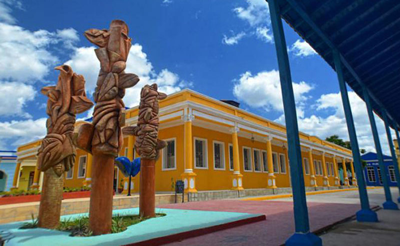 La Plaza de la Marqueta es una de las sedes de la Feria Arte para Mamá. FCBC expo 2