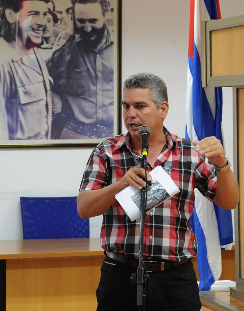 Hasta la fecha se han rehabilitado cuatro naves del Complejo "Frank País" y se espera que la cifra ascienda a ocho antes de que finalice el año Ramiro Valdes moa 02