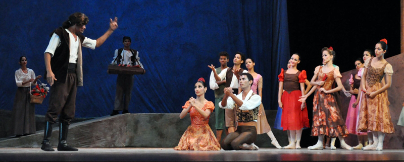 “Don Quijote” es la pieza que el Ballet de Camagüey presentará en Holguín en las noches del 30 de noviembre y 1ro de diciembre en el Teatro Eddy Suñol. Foto: CubaSí balletC