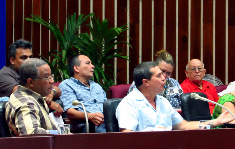 La obtención de ingresos a través de la exportación de bienes y servicios se impone para la economía en Holguín. Fotos: Alexis del Toro cuevas ramos 1