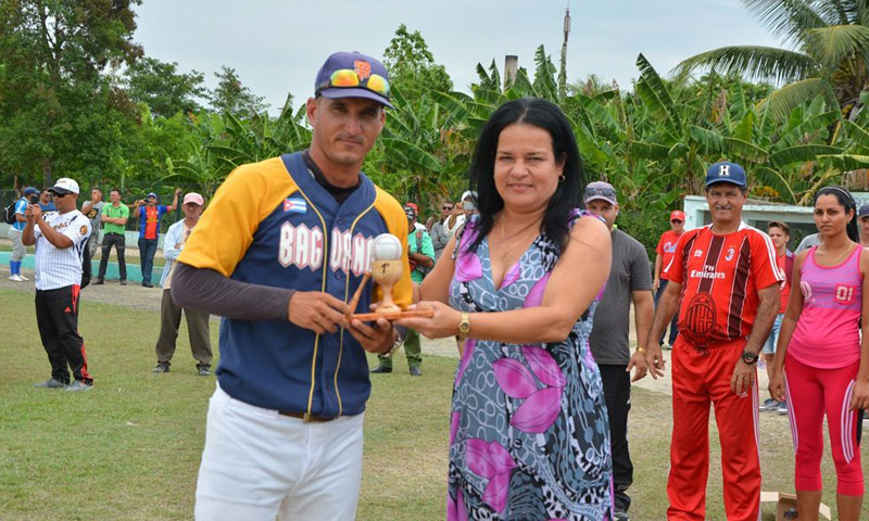 Premiación de la Serie Provincial de Béisbol. baguanos2