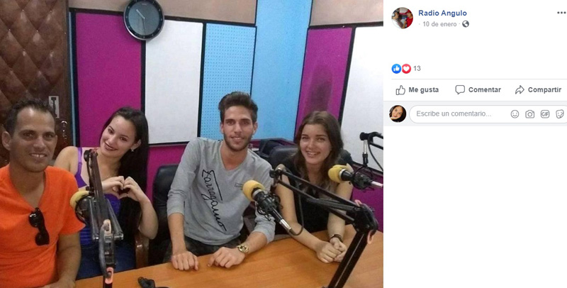 Equipo del programa ¿Qué tal, joven? Captura de pantalla del perfil institucional de Radio Angulo en Facebook. Entrevista A Delia 04