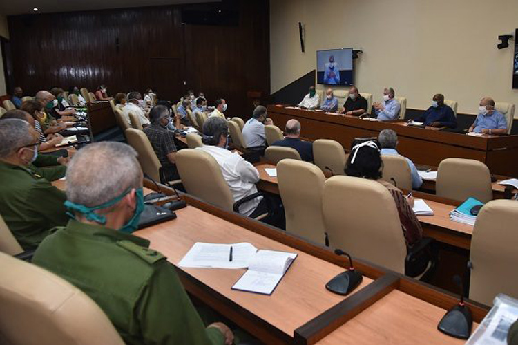 Reunion coronavirus 1