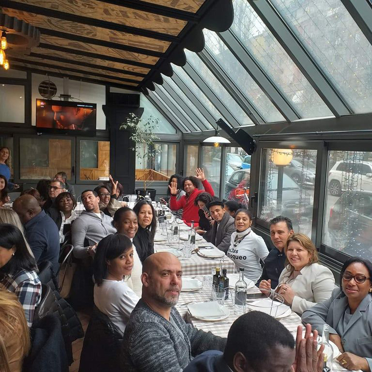 Con los cubanos residentes en Italia. niurka5