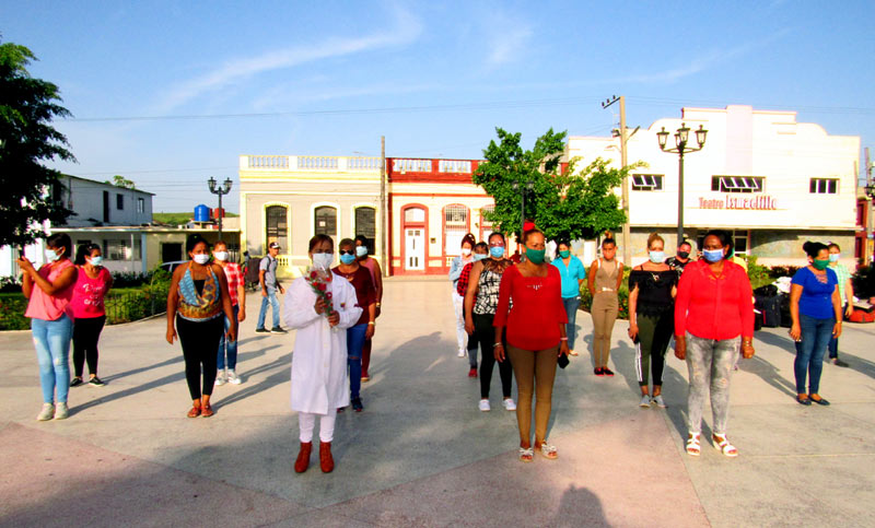 Abanderamiento enfermeras Habana 003