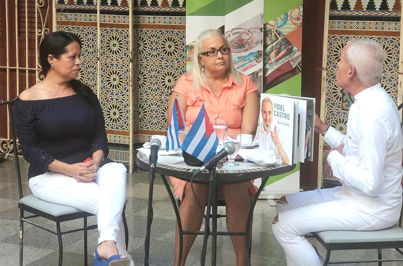 Artex retrato intimo