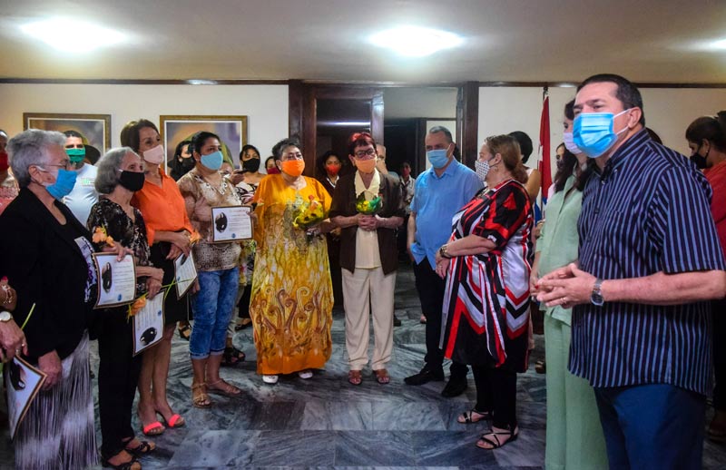 HCS condecor ana betancourt 1