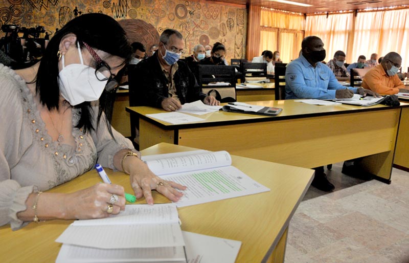 Proyecto leyes PCC ELA 6