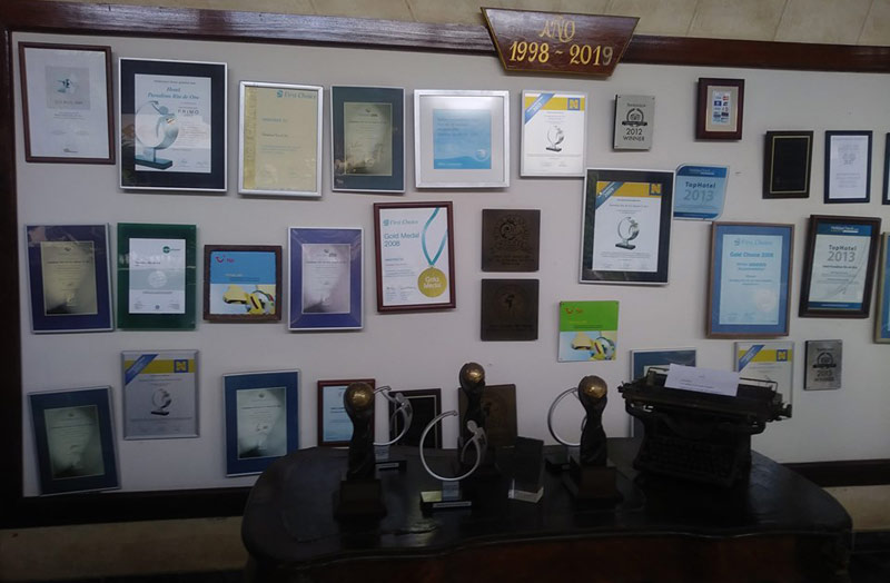 La instalación ha sido merecedora de varios lauros desde su fundación el 21 de diciembre de 1998. Hotel Rio Oro premio