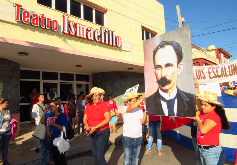 desfile martiano 1