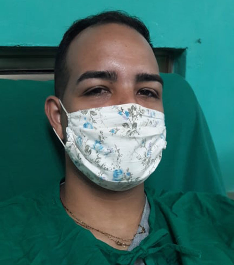El joven de 23 años, Roberto Mario Cruz Arbella ya tiene dos donaciones. Donantes covid 568