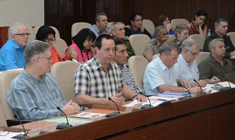 Covid 19 reunion diaz canel 01