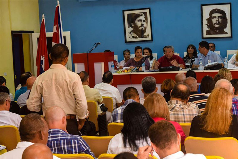 Balance de la Central de trabajadores de Cuba en Holguín. Foto: Heidi Calderón balanceH 1