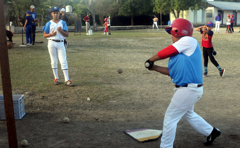 beisbol infantil hg