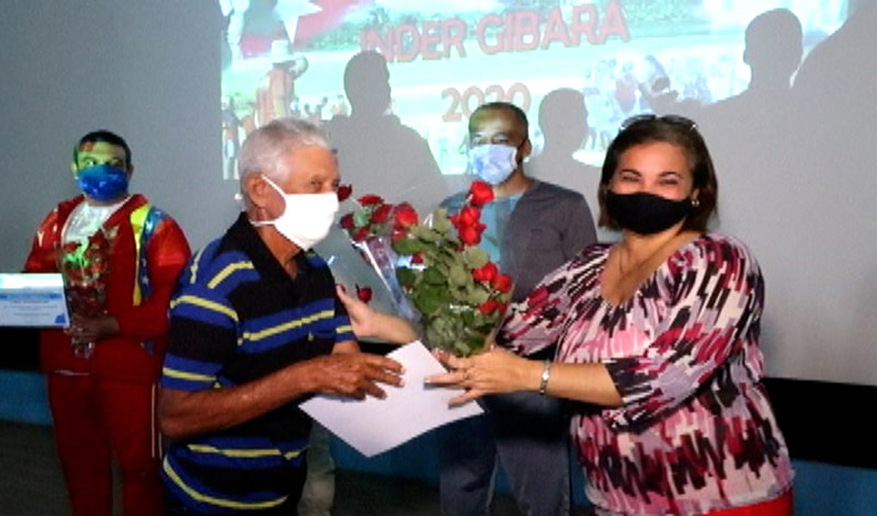 Fotos de la autora Dia cult fis deporte 1