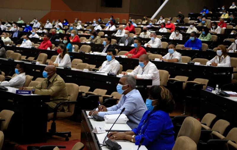 Díaz-Canel delegados