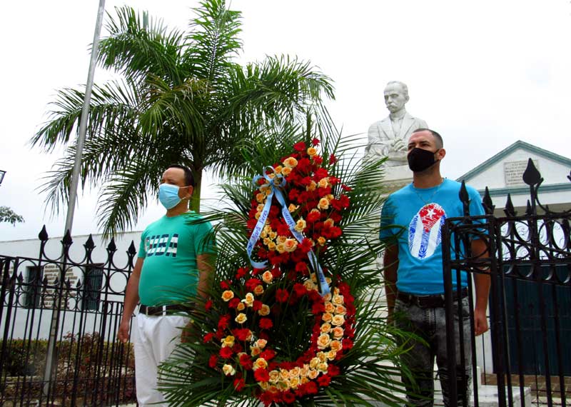 jóvenes parque 1 ATH