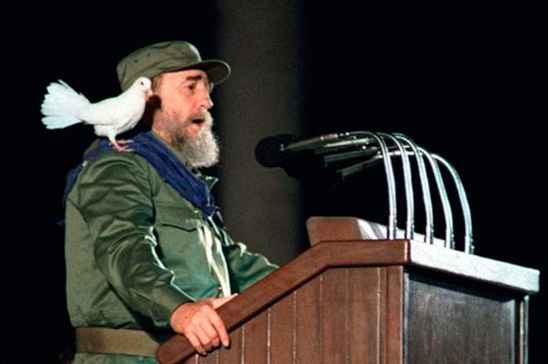 Fidel Castro discursopaloma 1