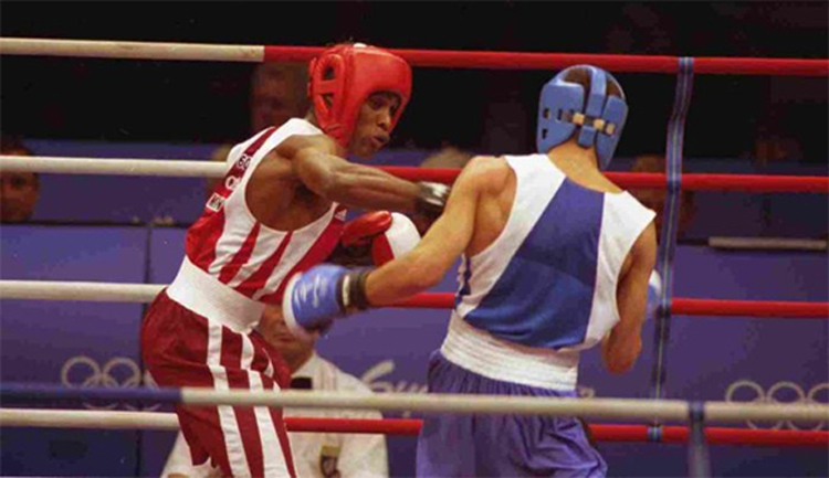 Mario kindelan combate