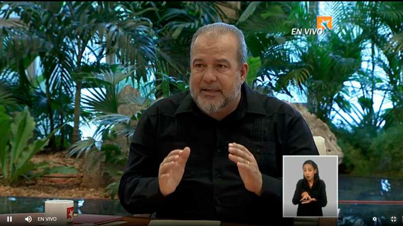Díaz canel mesa redonda2
