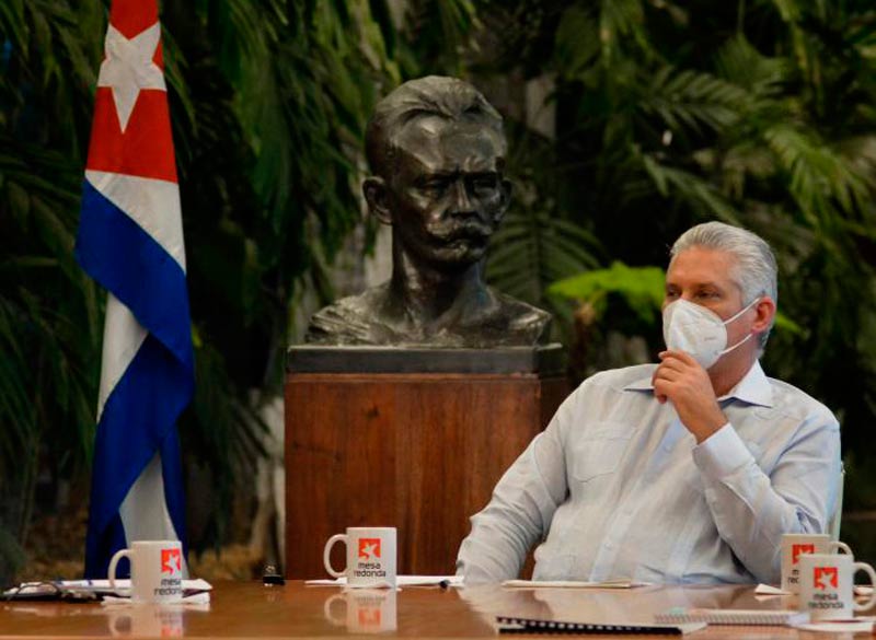 Díaz canel mesa redonda4