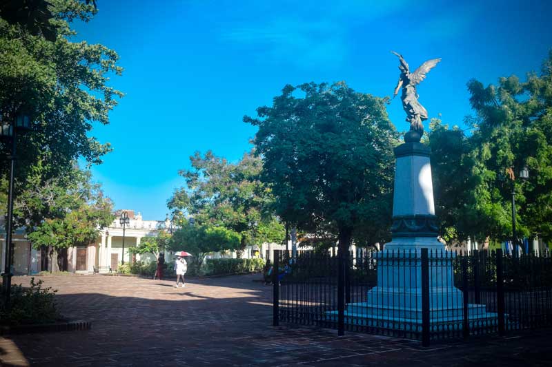 Fotos: Heidi Calderón hcs callestranquilas holguin26dejulio 14