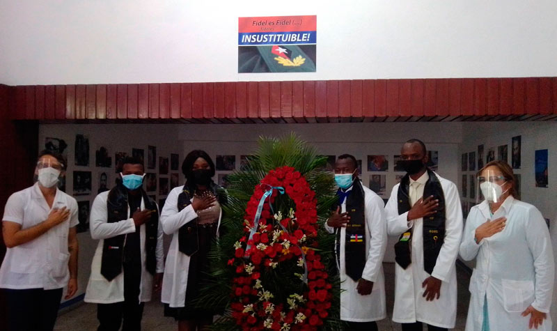 médicos graduación extranjeros 3