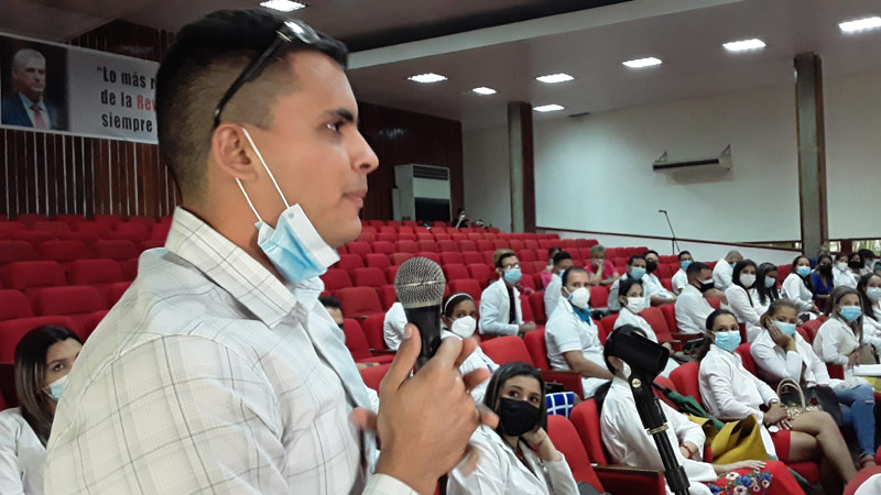 Estudiantes medicina pcc 1