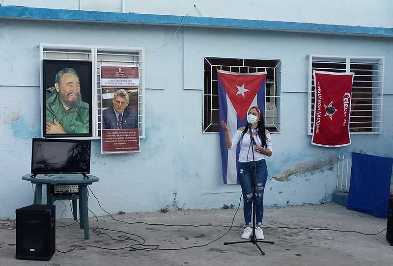 Vértice apoyo revolución 1