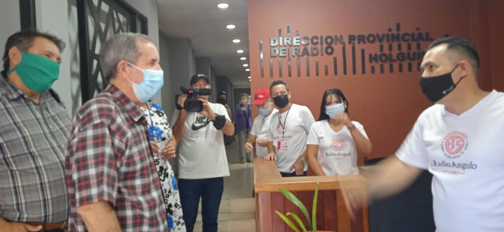 CC en radio comunidadedes 16