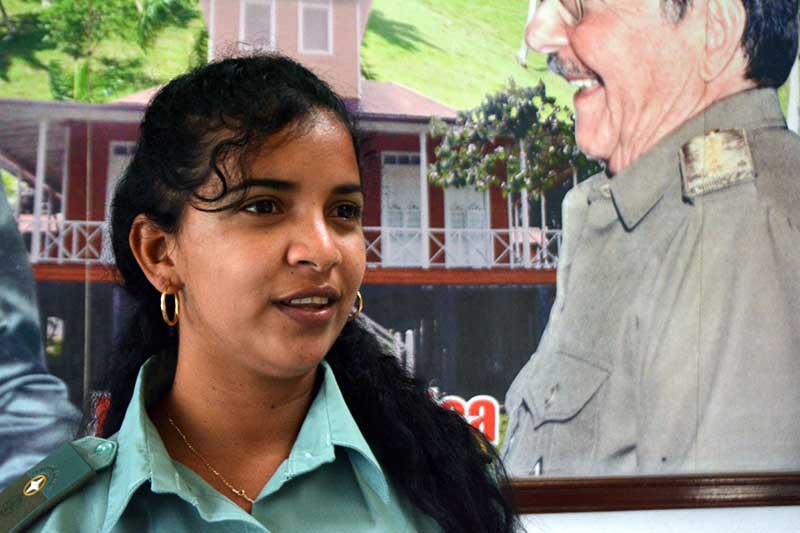 Minint militantes Yadilka ATH 7