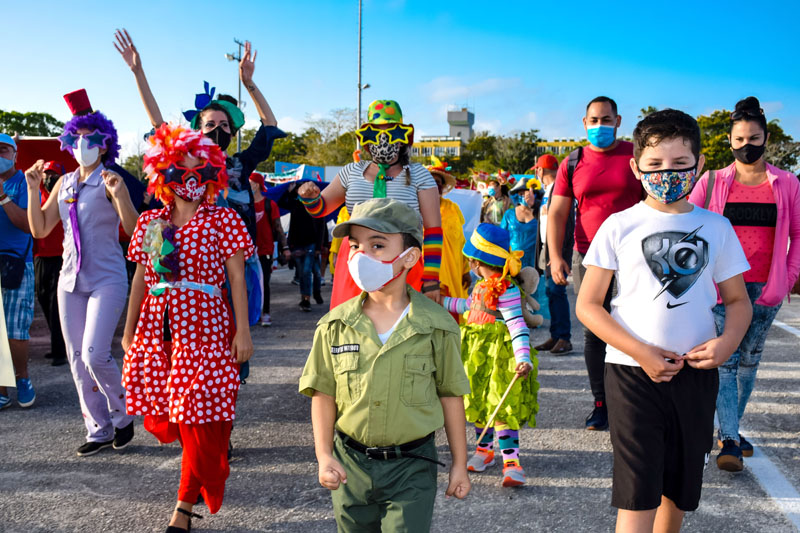 hcs niños primerodemayo 02