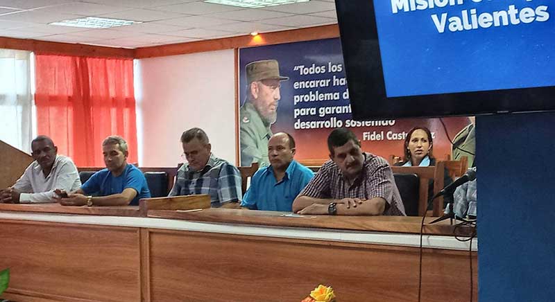 trabajadores eléctricos revolución 1