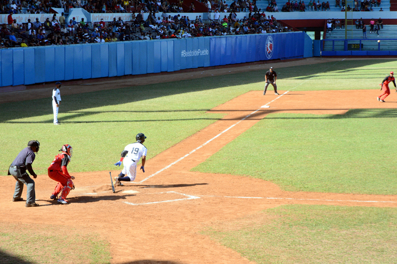 beisbol holguin 2