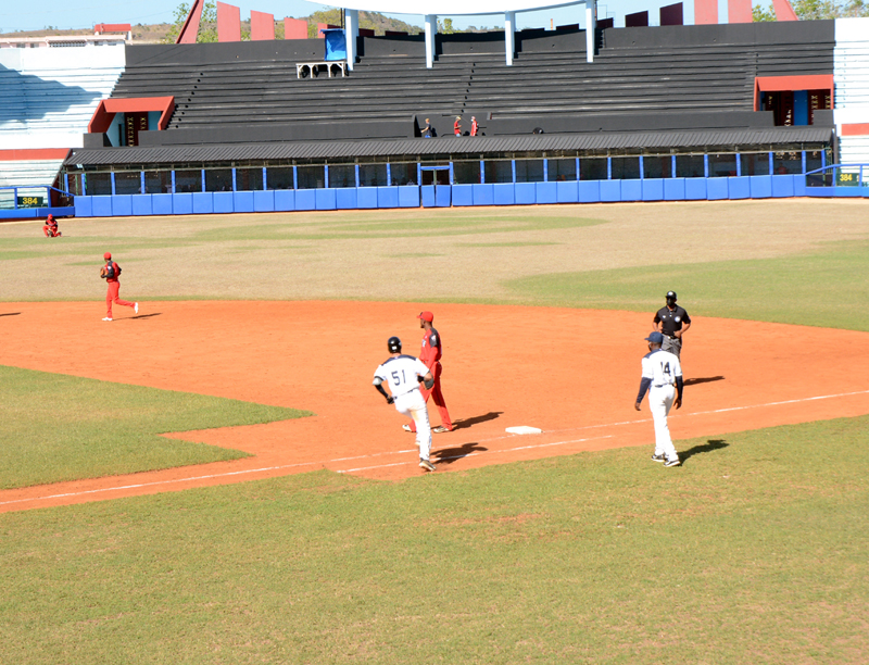 beisbol holguin 3