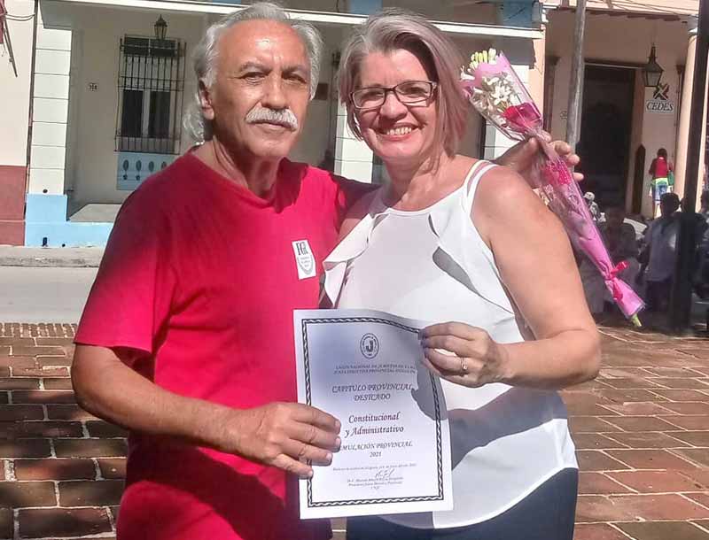 juristas congreso reconocim mejores capítulos
