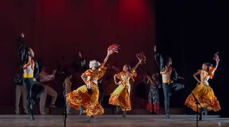 teatro lírico coro 4