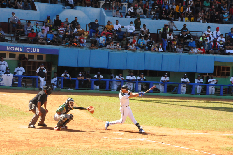 Beisbol 9585
